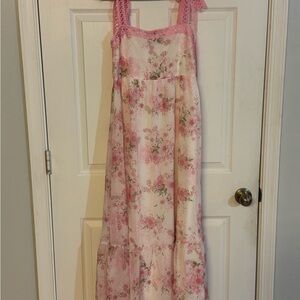 Pink and White Sleeveless Spaghetti Strap Maxi Sundress